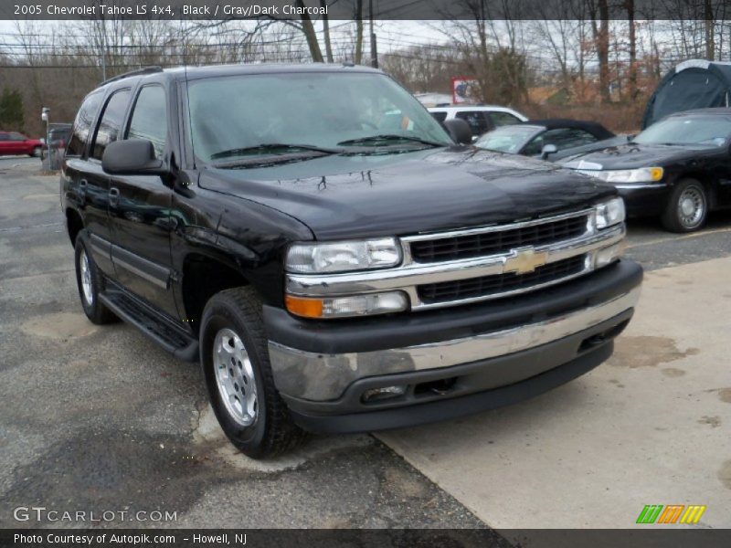Black / Gray/Dark Charcoal 2005 Chevrolet Tahoe LS 4x4
