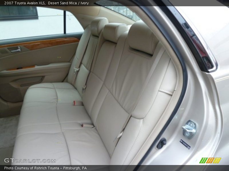 Desert Sand Mica / Ivory 2007 Toyota Avalon XLS