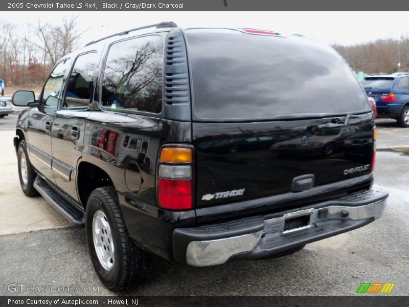 Black / Gray/Dark Charcoal 2005 Chevrolet Tahoe LS 4x4