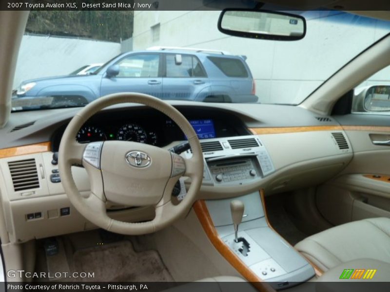 Desert Sand Mica / Ivory 2007 Toyota Avalon XLS