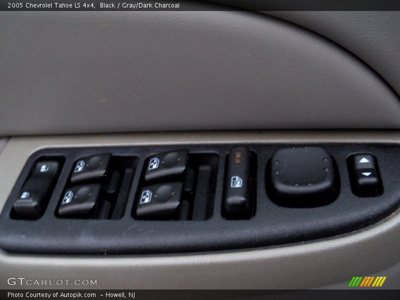 Black / Gray/Dark Charcoal 2005 Chevrolet Tahoe LS 4x4