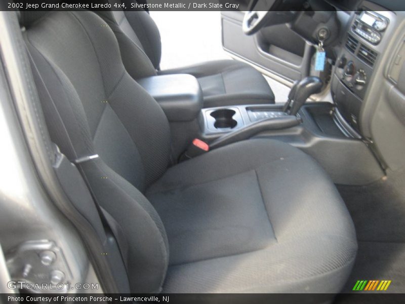 Silverstone Metallic / Dark Slate Gray 2002 Jeep Grand Cherokee Laredo 4x4