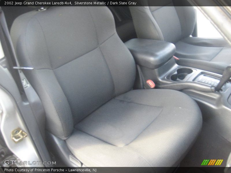 Silverstone Metallic / Dark Slate Gray 2002 Jeep Grand Cherokee Laredo 4x4