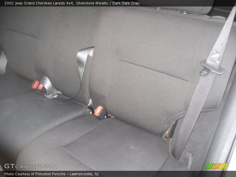 Silverstone Metallic / Dark Slate Gray 2002 Jeep Grand Cherokee Laredo 4x4