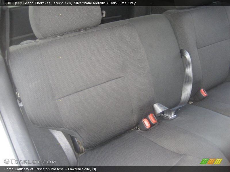 Silverstone Metallic / Dark Slate Gray 2002 Jeep Grand Cherokee Laredo 4x4