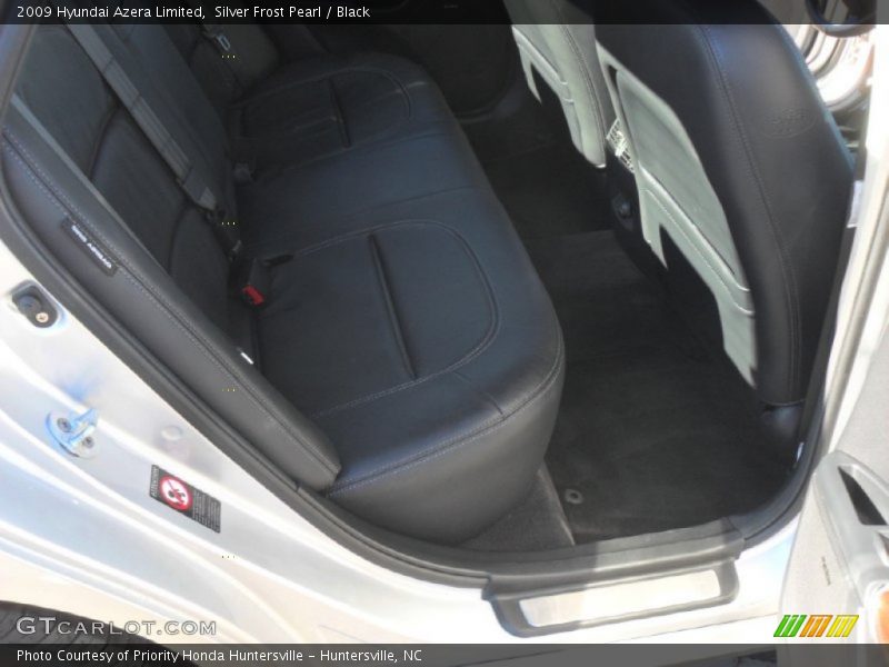 Silver Frost Pearl / Black 2009 Hyundai Azera Limited