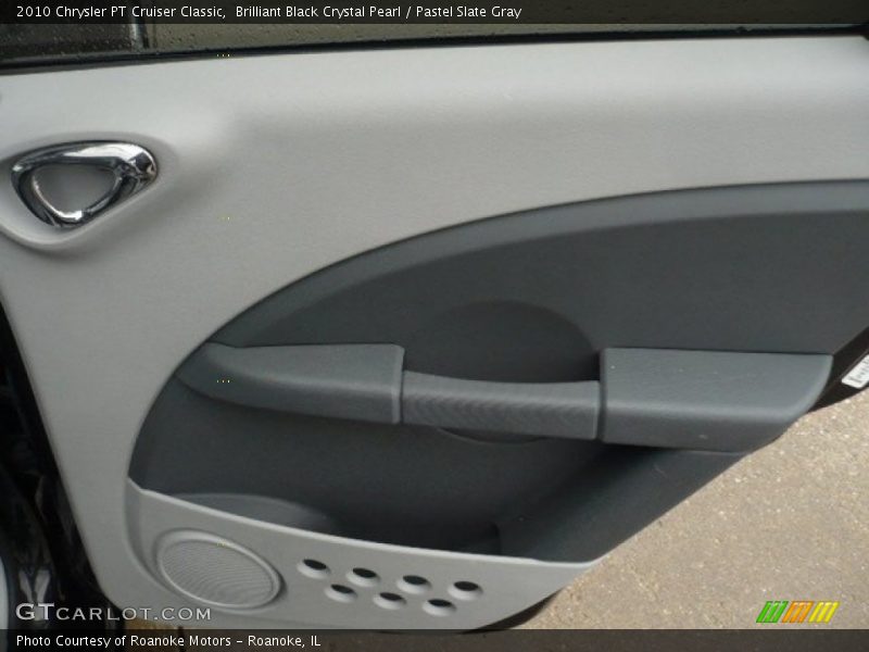 Brilliant Black Crystal Pearl / Pastel Slate Gray 2010 Chrysler PT Cruiser Classic