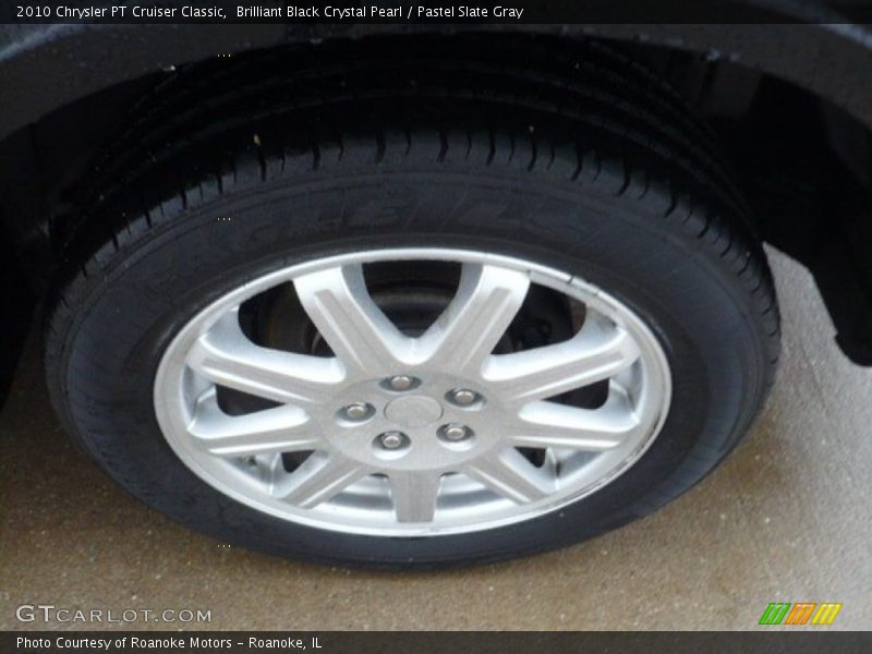 Brilliant Black Crystal Pearl / Pastel Slate Gray 2010 Chrysler PT Cruiser Classic