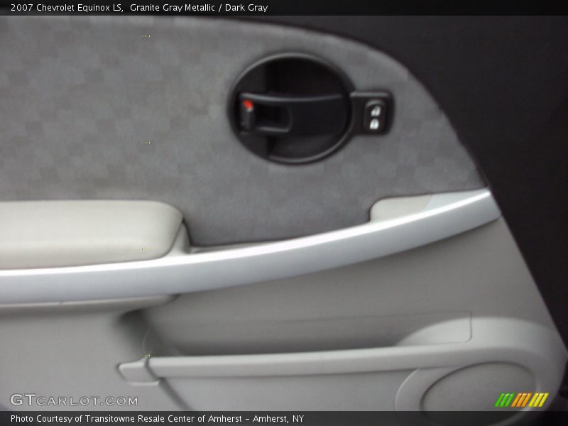 Granite Gray Metallic / Dark Gray 2007 Chevrolet Equinox LS