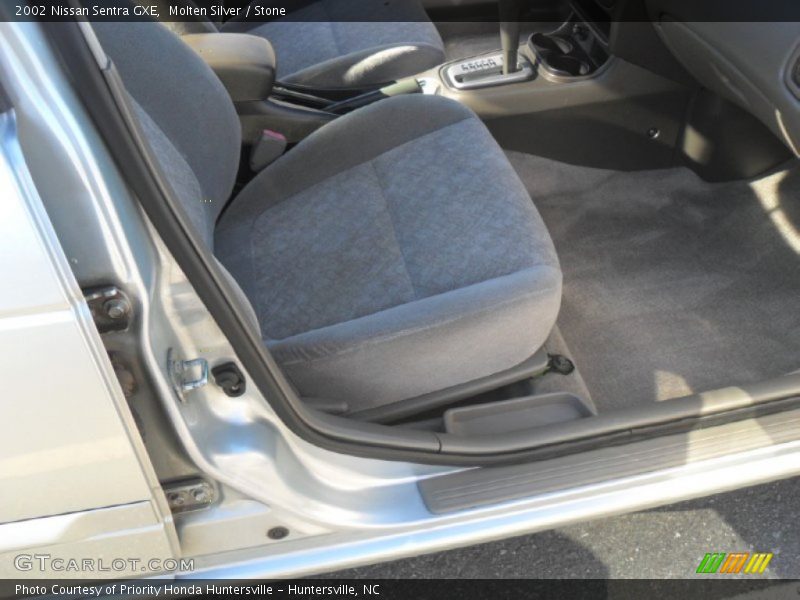Molten Silver / Stone 2002 Nissan Sentra GXE