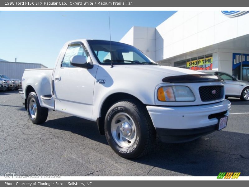 Oxford White / Medium Prairie Tan 1998 Ford F150 STX Regular Cab