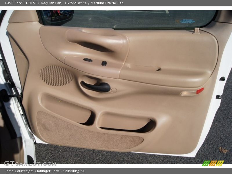 Oxford White / Medium Prairie Tan 1998 Ford F150 STX Regular Cab