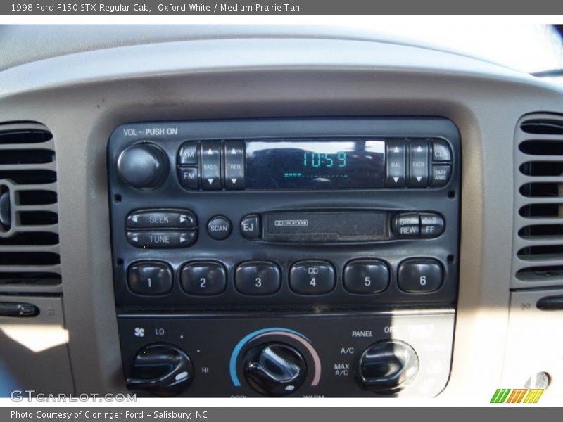 Oxford White / Medium Prairie Tan 1998 Ford F150 STX Regular Cab