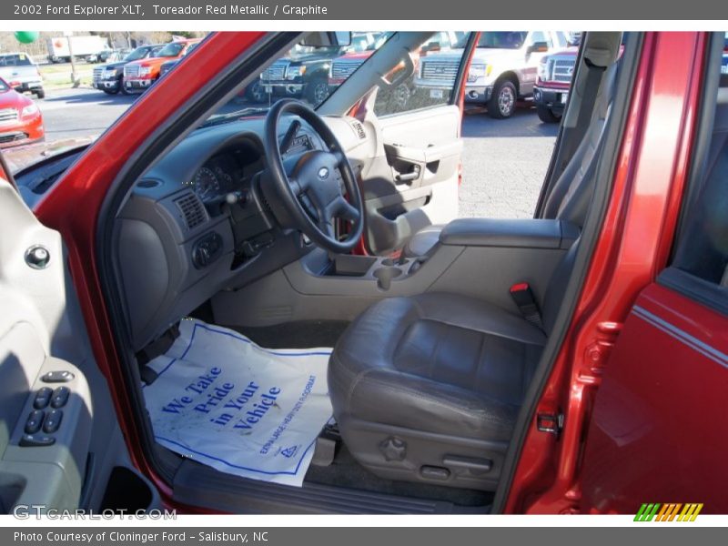 Toreador Red Metallic / Graphite 2002 Ford Explorer XLT