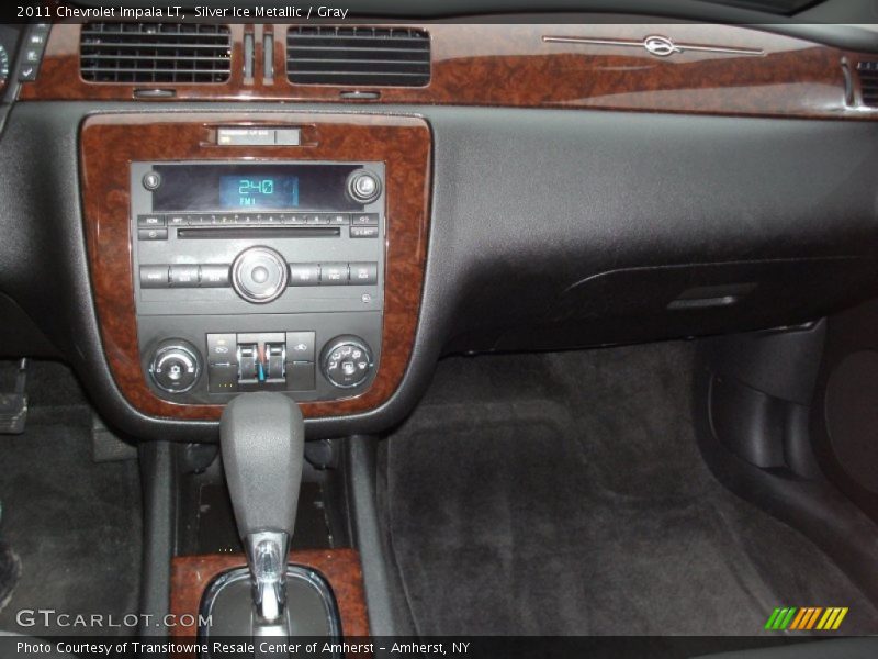 Silver Ice Metallic / Gray 2011 Chevrolet Impala LT