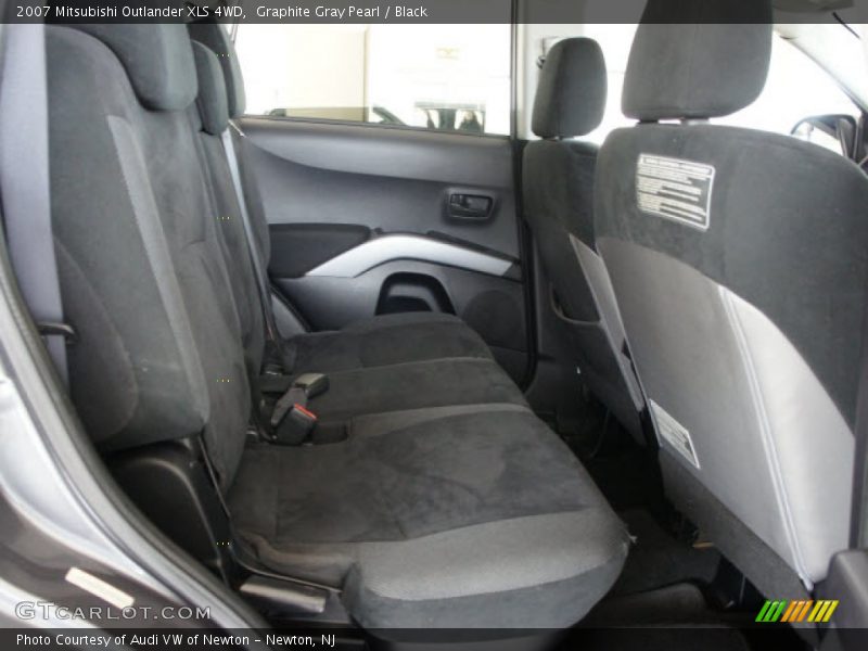 Graphite Gray Pearl / Black 2007 Mitsubishi Outlander XLS 4WD