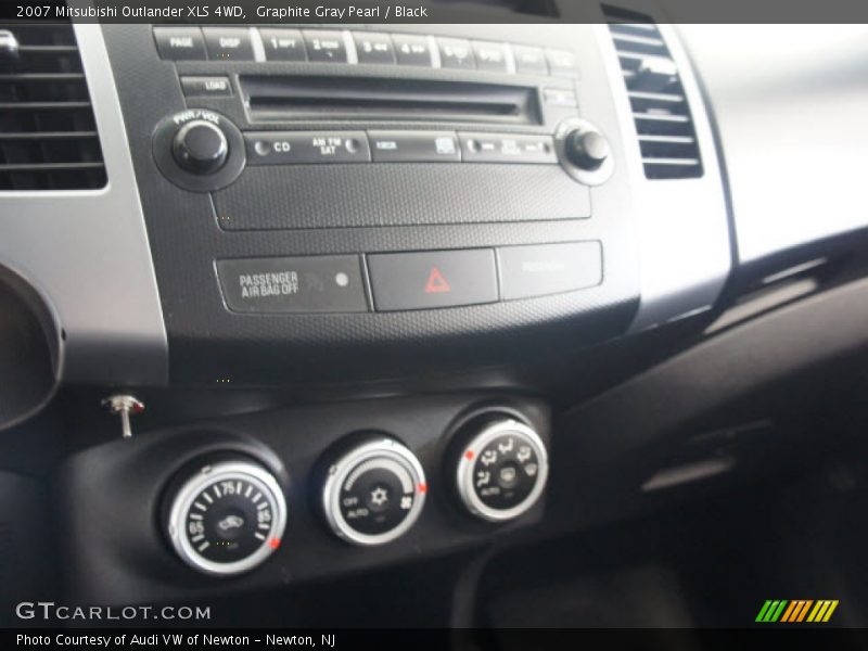 Graphite Gray Pearl / Black 2007 Mitsubishi Outlander XLS 4WD