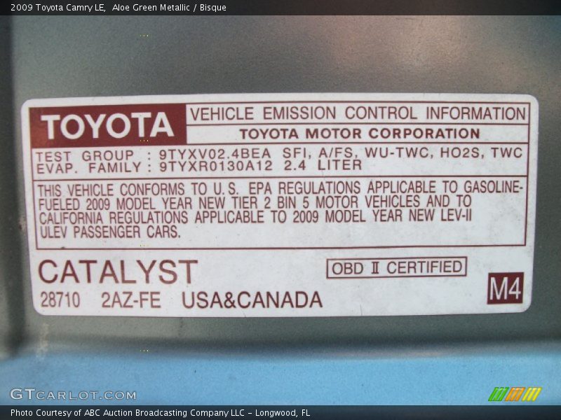 Aloe Green Metallic / Bisque 2009 Toyota Camry LE