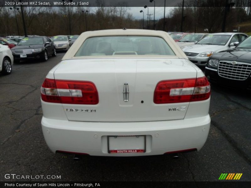 White Suede / Sand 2009 Lincoln MKZ Sedan