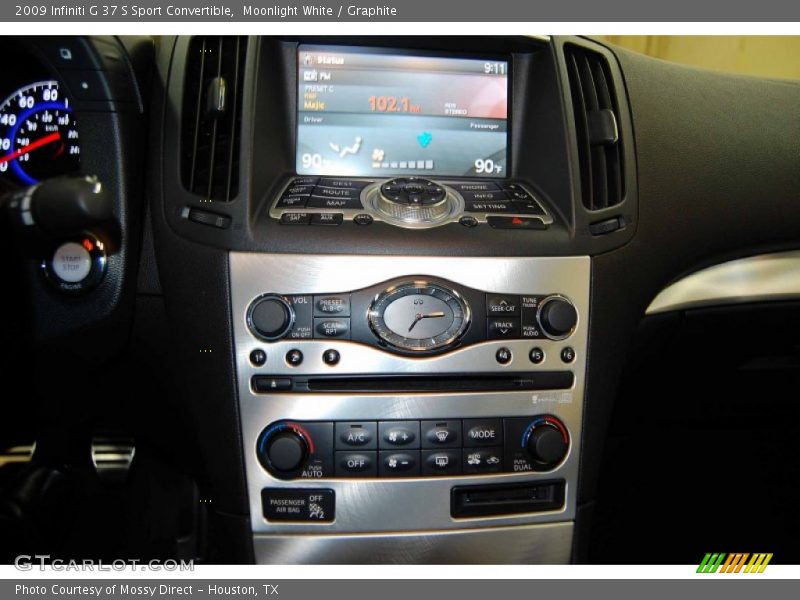 Moonlight White / Graphite 2009 Infiniti G 37 S Sport Convertible