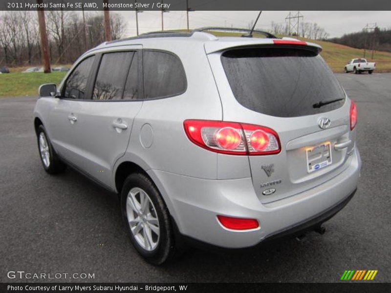 Moonstone Silver / Gray 2011 Hyundai Santa Fe SE AWD