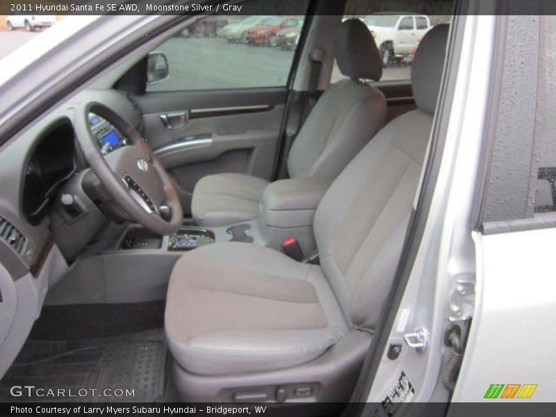 Moonstone Silver / Gray 2011 Hyundai Santa Fe SE AWD