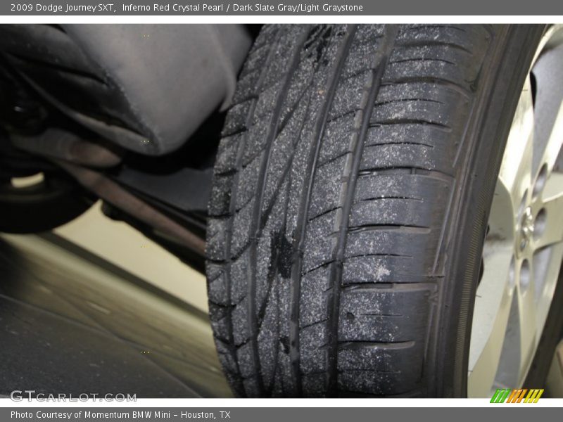 Inferno Red Crystal Pearl / Dark Slate Gray/Light Graystone 2009 Dodge Journey SXT