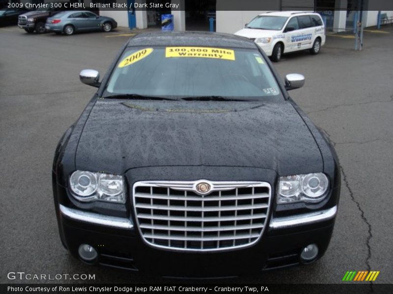 Brilliant Black / Dark Slate Gray 2009 Chrysler 300 C HEMI