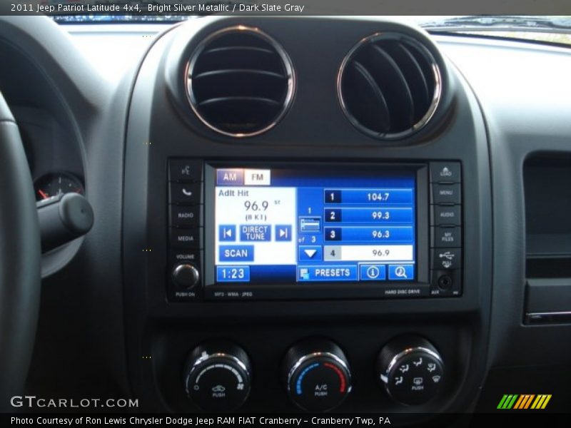 Bright Silver Metallic / Dark Slate Gray 2011 Jeep Patriot Latitude 4x4