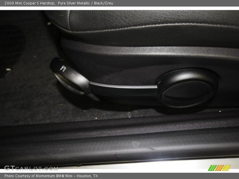 Pure Silver Metallic / Black/Grey 2009 Mini Cooper S Hardtop
