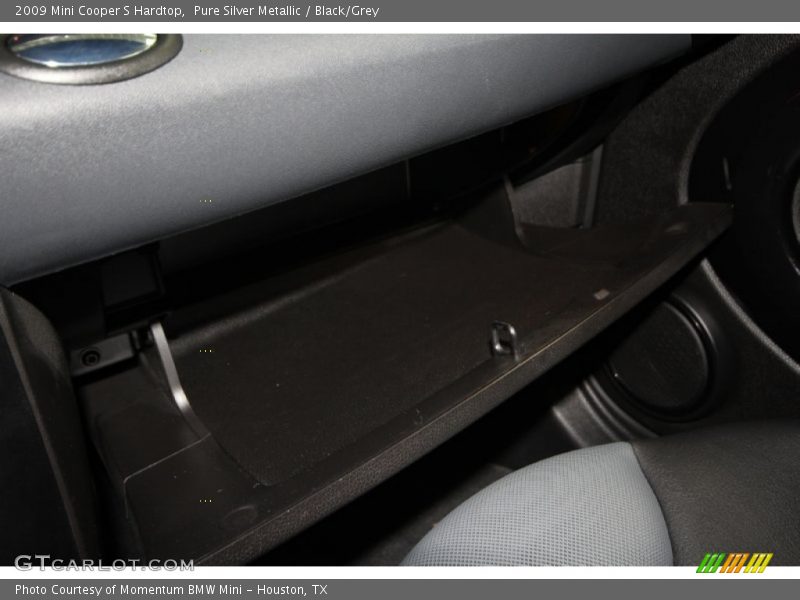 Pure Silver Metallic / Black/Grey 2009 Mini Cooper S Hardtop