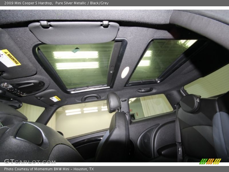 Pure Silver Metallic / Black/Grey 2009 Mini Cooper S Hardtop