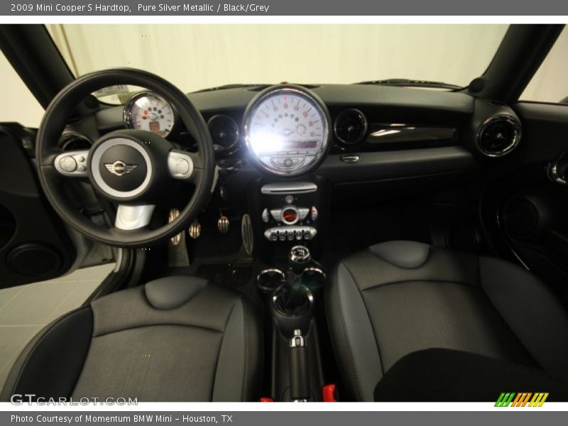 Pure Silver Metallic / Black/Grey 2009 Mini Cooper S Hardtop