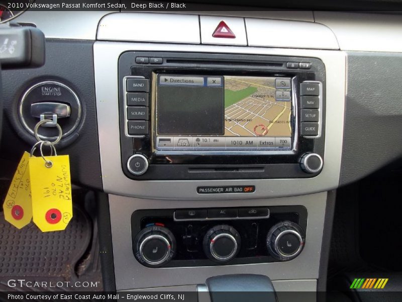 Deep Black / Black 2010 Volkswagen Passat Komfort Sedan