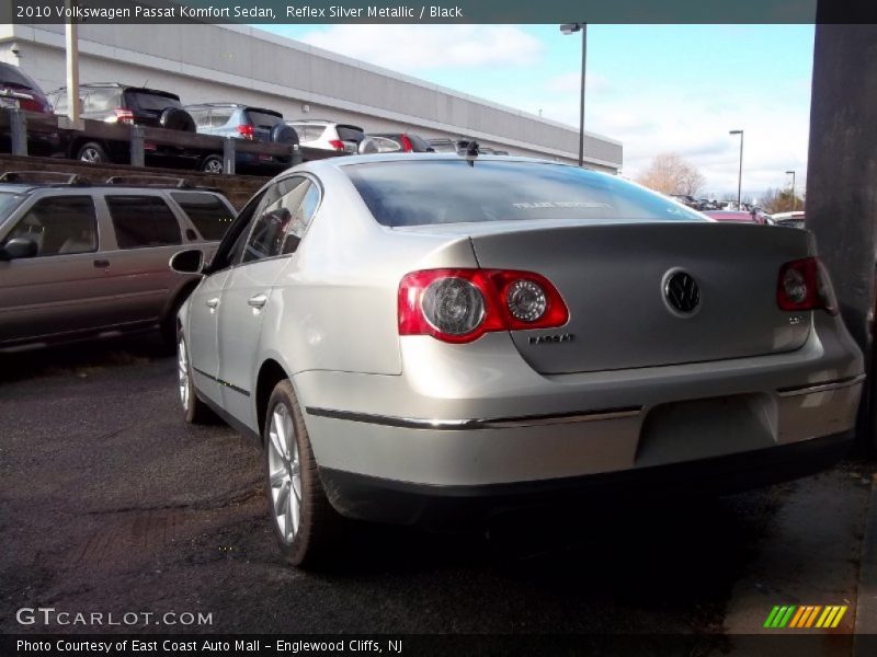 Reflex Silver Metallic / Black 2010 Volkswagen Passat Komfort Sedan