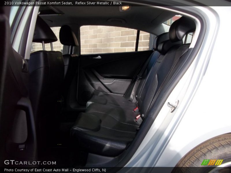 Reflex Silver Metallic / Black 2010 Volkswagen Passat Komfort Sedan