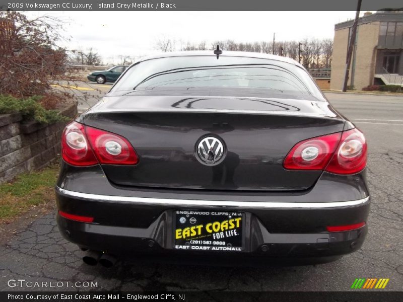 Island Grey Metallic / Black 2009 Volkswagen CC Luxury