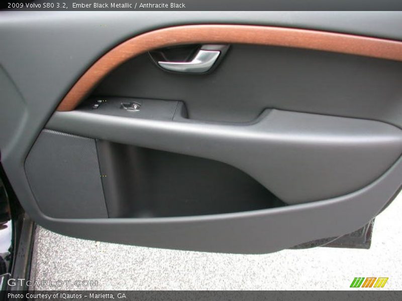 Ember Black Metallic / Anthracite Black 2009 Volvo S80 3.2