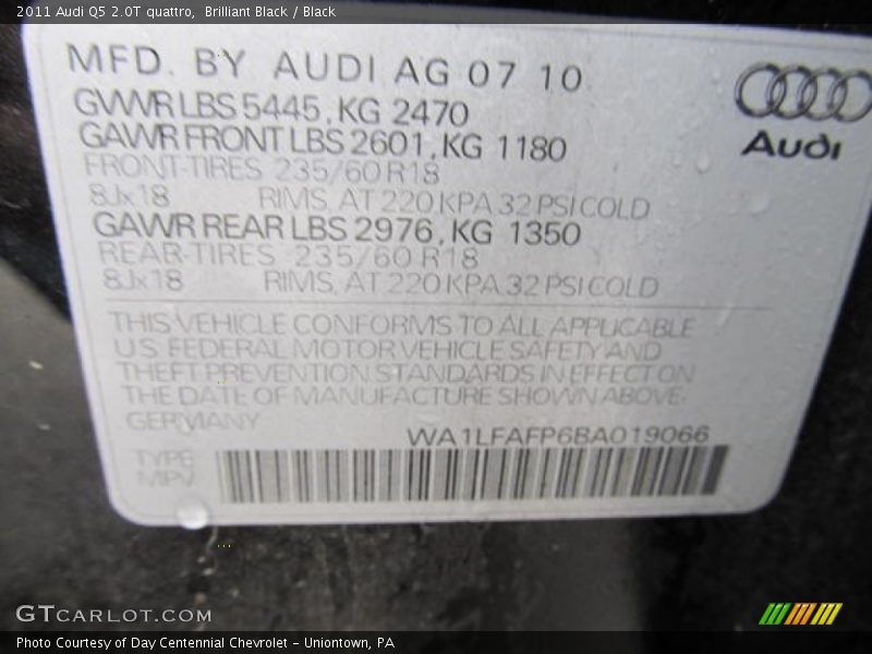 Brilliant Black / Black 2011 Audi Q5 2.0T quattro