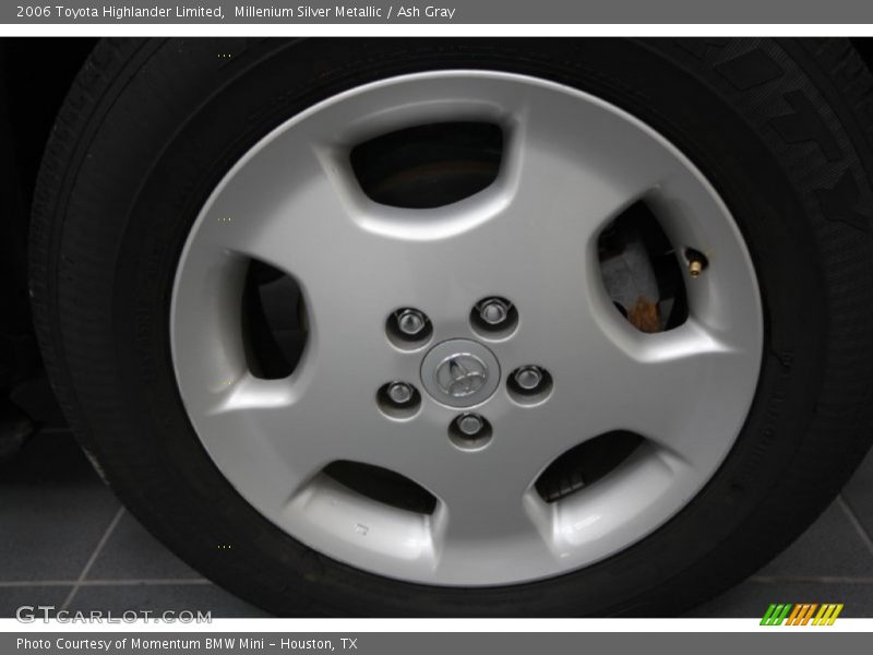 Millenium Silver Metallic / Ash Gray 2006 Toyota Highlander Limited