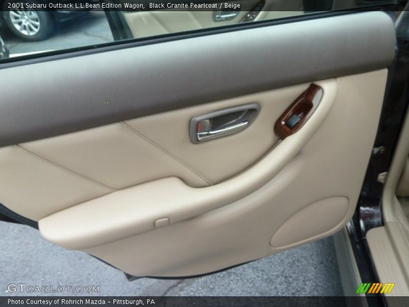 Black Granite Pearlcoat / Beige 2001 Subaru Outback L.L.Bean Edition Wagon