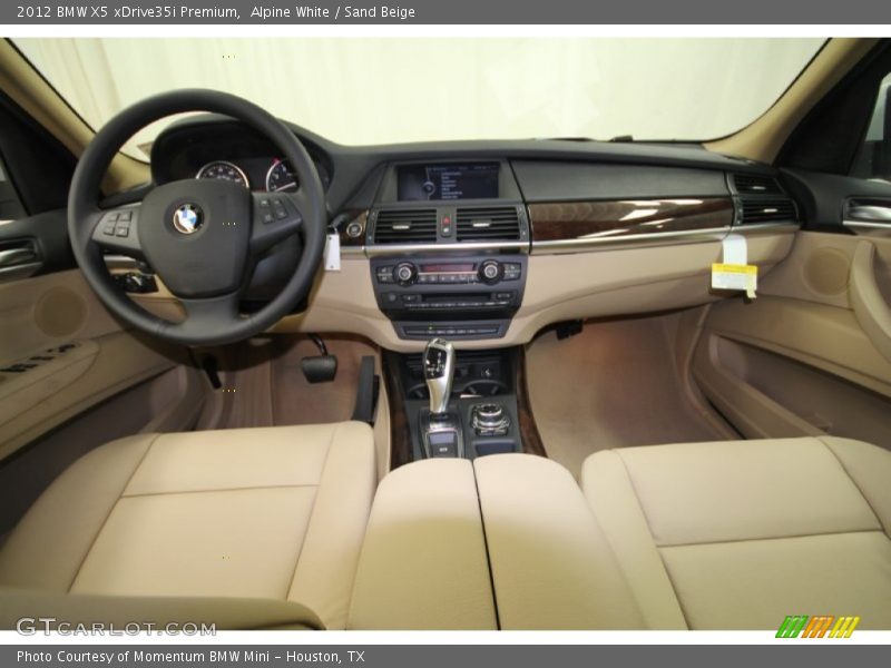 Alpine White / Sand Beige 2012 BMW X5 xDrive35i Premium