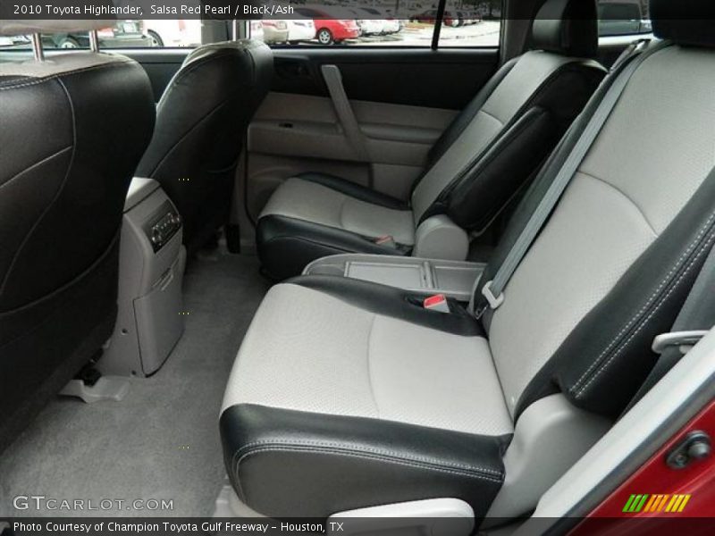 Salsa Red Pearl / Black/Ash 2010 Toyota Highlander