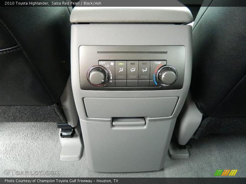 Salsa Red Pearl / Black/Ash 2010 Toyota Highlander
