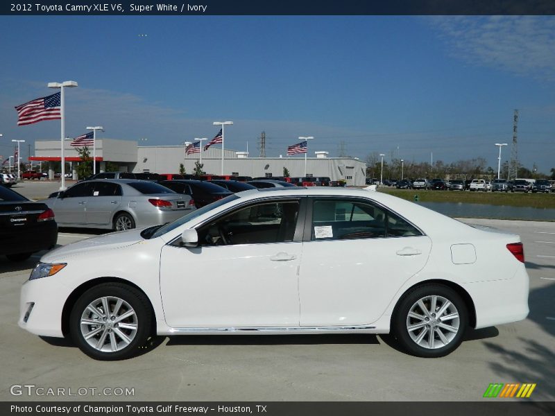 Super White / Ivory 2012 Toyota Camry XLE V6