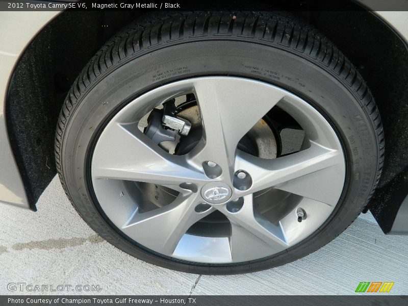 Magnetic Gray Metallic / Black 2012 Toyota Camry SE V6