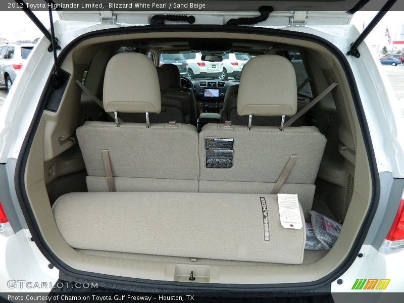 Blizzard White Pearl / Sand Beige 2012 Toyota Highlander Limited