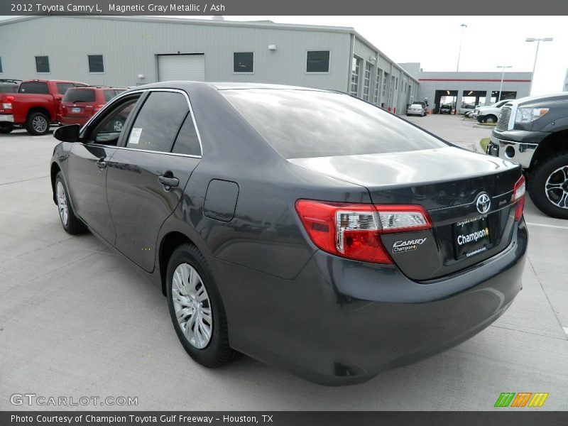Magnetic Gray Metallic / Ash 2012 Toyota Camry L