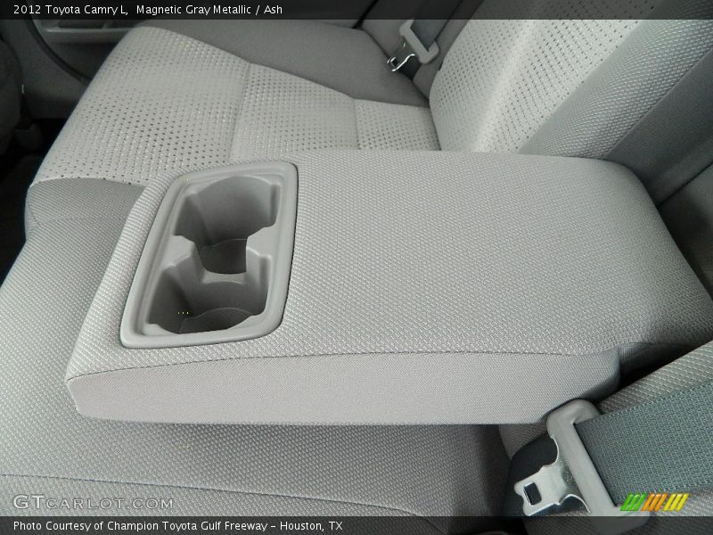 Magnetic Gray Metallic / Ash 2012 Toyota Camry L