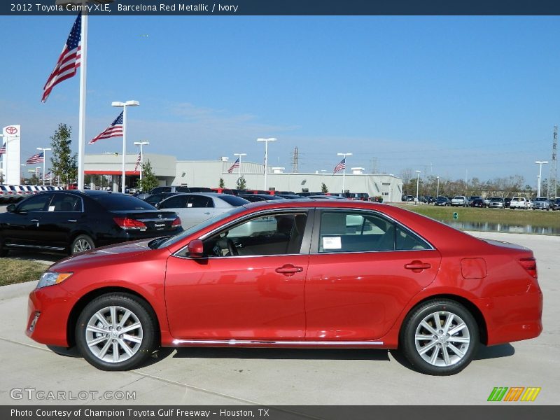 Barcelona Red Metallic / Ivory 2012 Toyota Camry XLE
